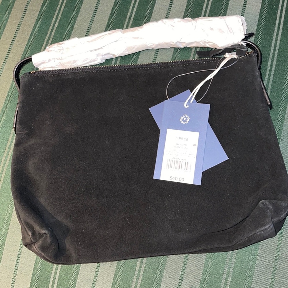 NWT Universal Thread Purse